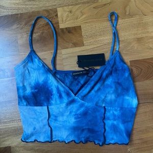 NWT Mixology Crop Top